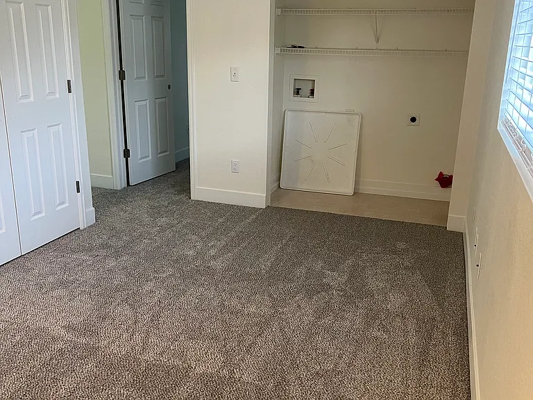 open loft with washer and dryer hook ups