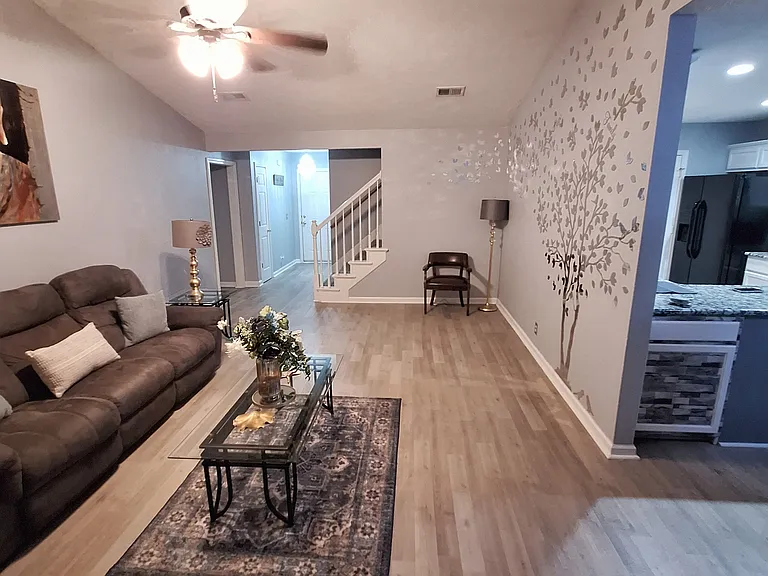 176 Bill Stewart Blvd #3 — Photo 9