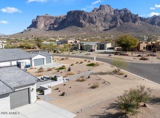 722 N Sun Rd, Apache Junction, AZ 85119