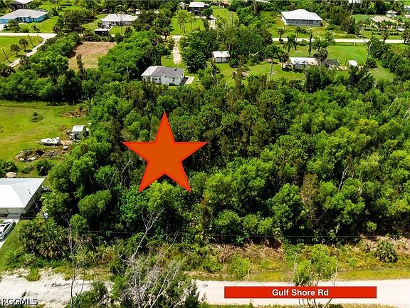 3rd image of 4549 Gulf Shore Rd