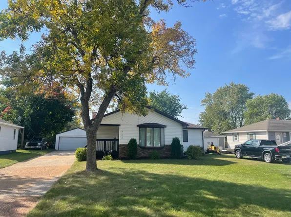 724 Richwood Rd, Detroit Lakes, MN 56501