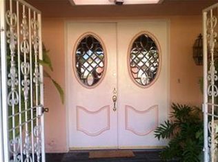 2295 S Yosemite Dr, Palm Springs, CA 92264