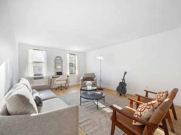 303 East 37th Street image 1 of 9