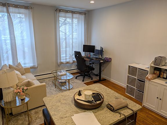 4th image of 15 University Rd APT 25