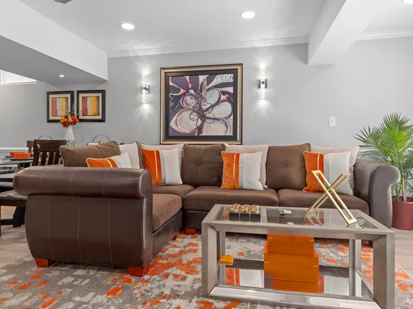 (undisclosed Address), Waldorf, MD 20603