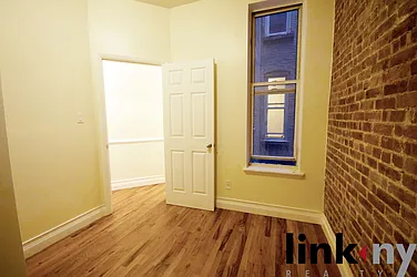 Rented by Link NY Realty