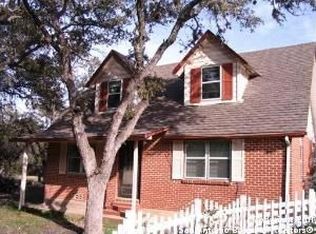 307 Oak Ridge Dr, Boerne, TX 78006