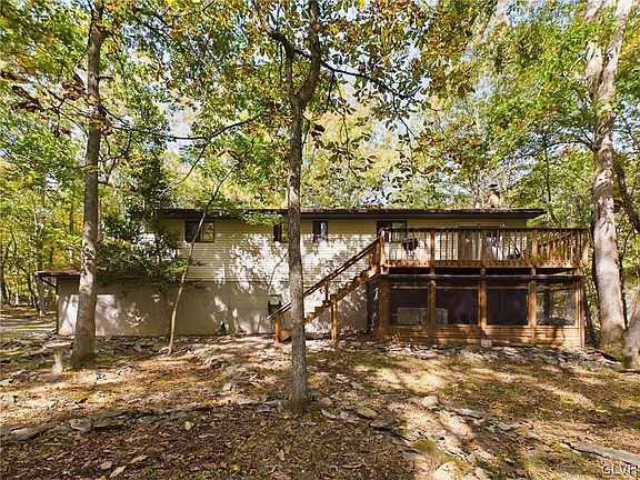 2nd image of 3688 Bristol Cir E