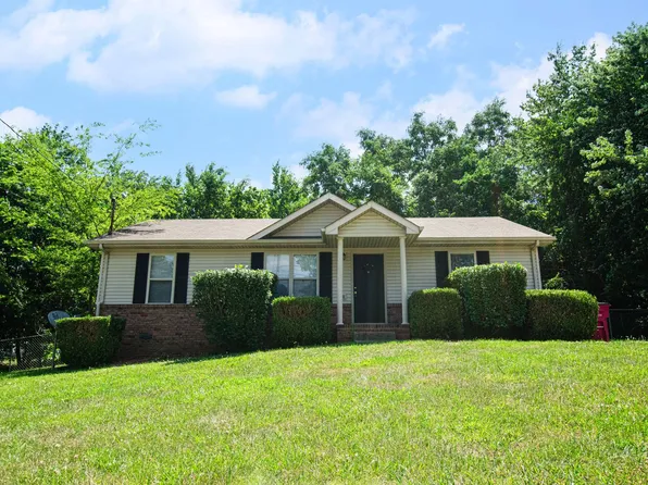 576 Cabot Cv, Clarksville, TN 37042