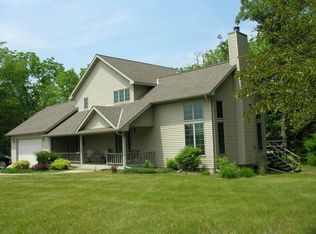 1002 Lancer Ave, Floyd, IA 50435