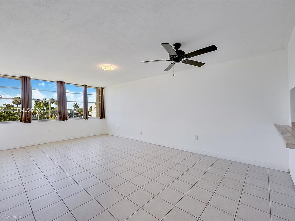 1st image of 1551 NE Miami Gardens Dr APT 322