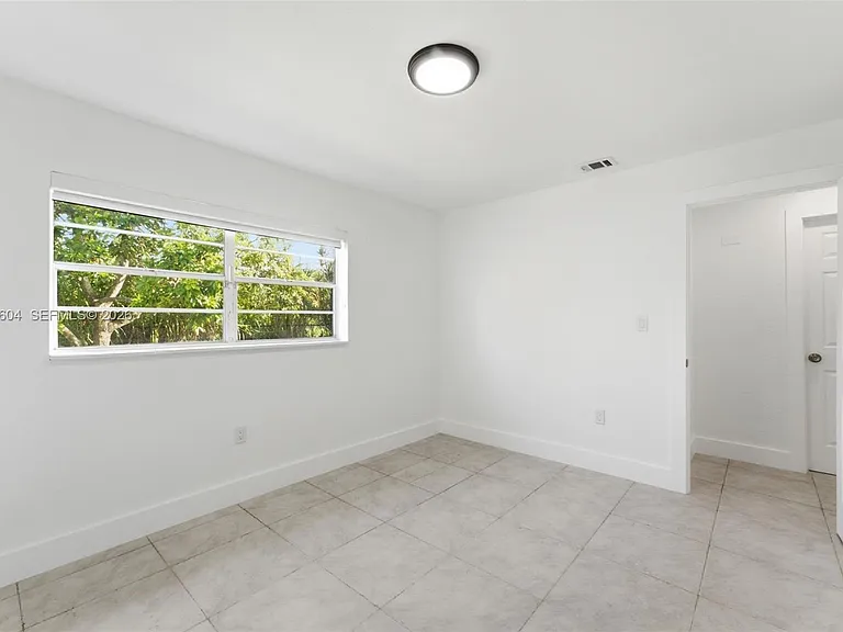 14310 SW 271st Ter — Photo 19