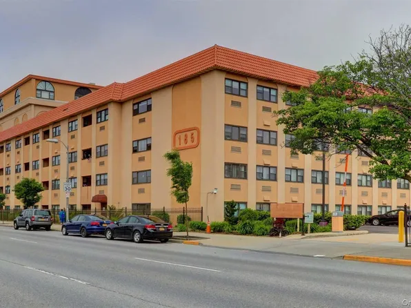 185 W Park Ave APT 516, Long Beach, NY 11561
