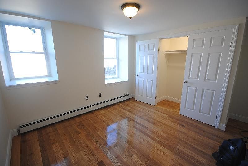 2nd image of 30 Wordsworth St #2A