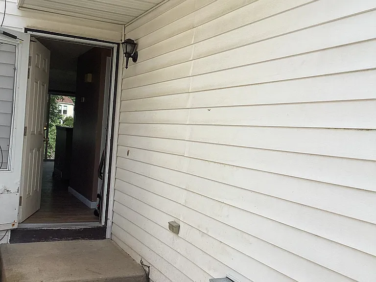 8282 Trevi Ln — Photo 2