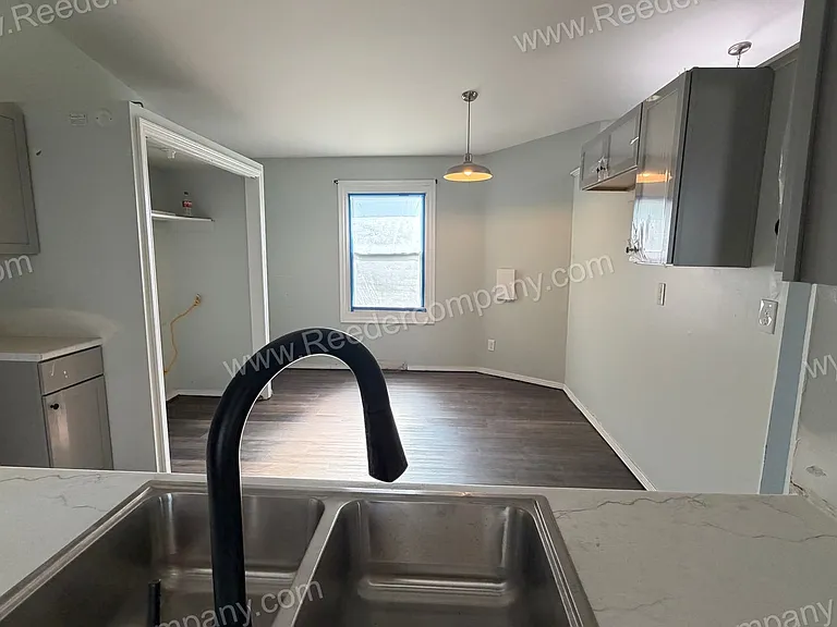 6415 Reverend Burns Dr — Photo 8