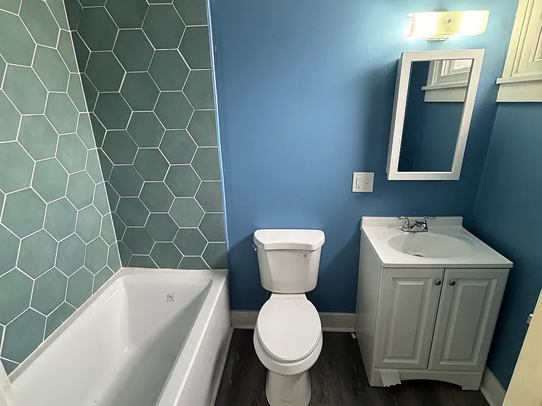 3127 Brighton Rd — Photo 3
