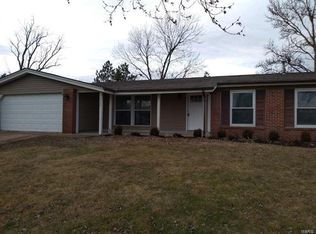 4729 Langtree Dr, Saint Louis, MO 63128