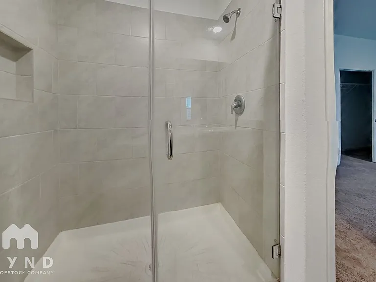 6104 Underwood Way — Photo 10
