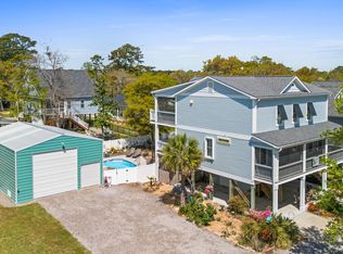 333 NE 48th St, Oak Island, NC 28465