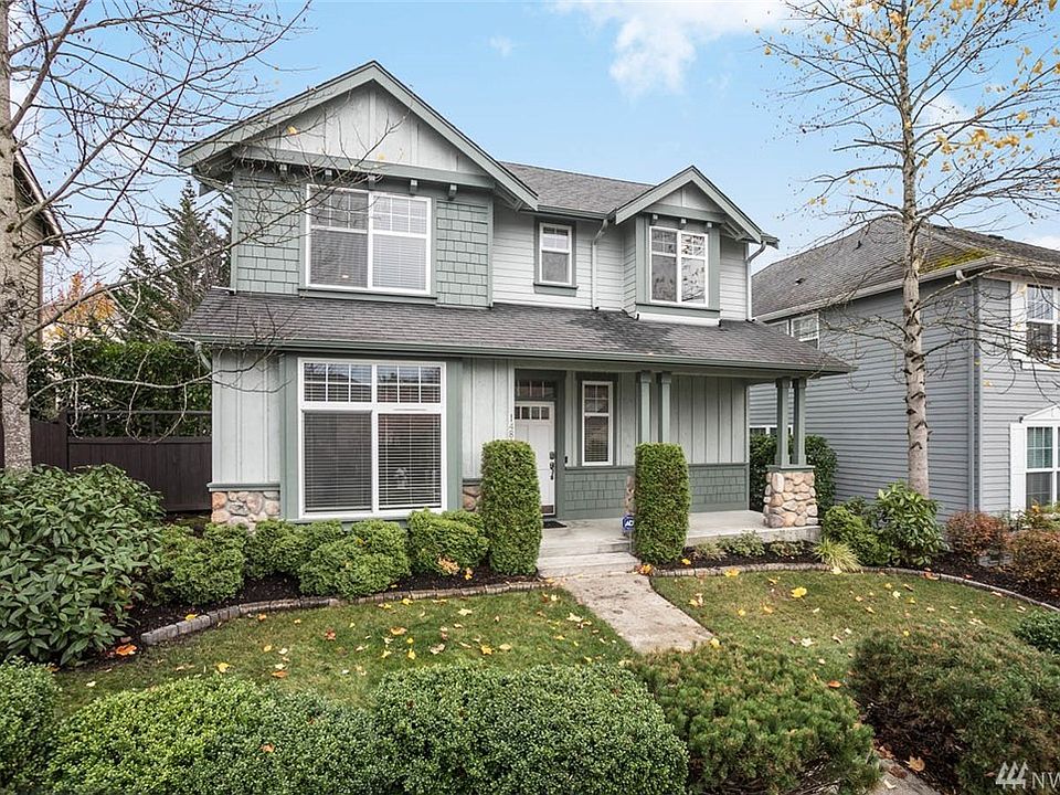 1st image of 1481 NE Iris St