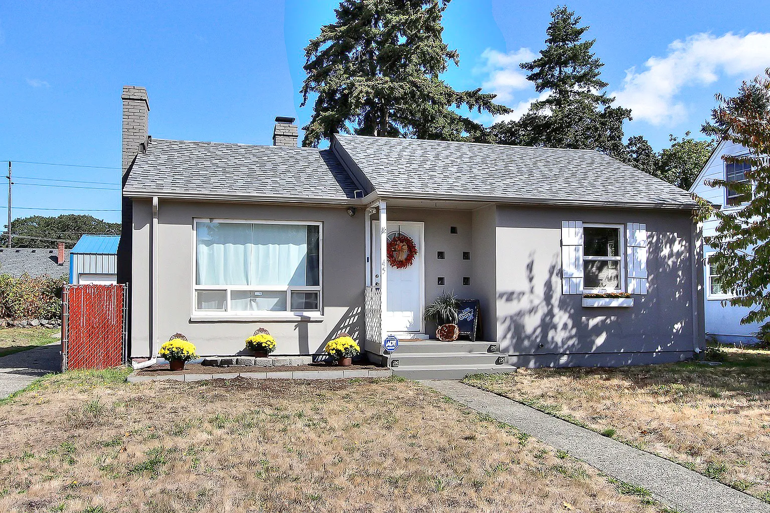 45 Oak Park Dr SW photo 1