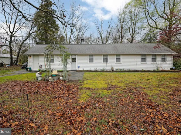 610 Oak Knoll Rd, Atco, NJ 08004