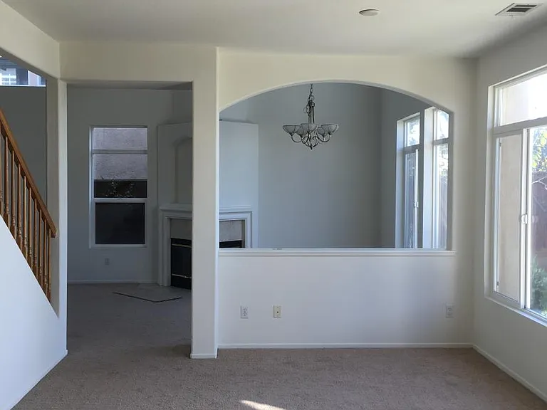 671 Bennett Ave — Photo 5