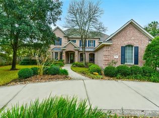 15 S Brokenfern Dr, Spring, TX 77380