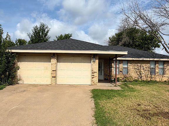 2nd image of 1317 Gregory Dr