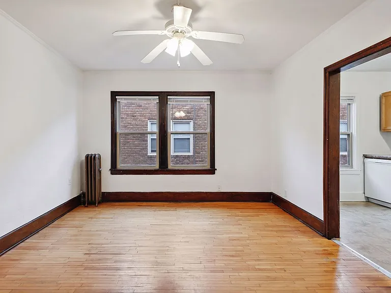 1712 Grand Ave — Photo 3