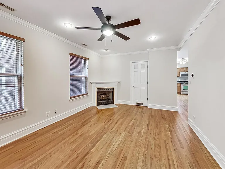 917 W Sunnyside Ave #2S — Photo 2