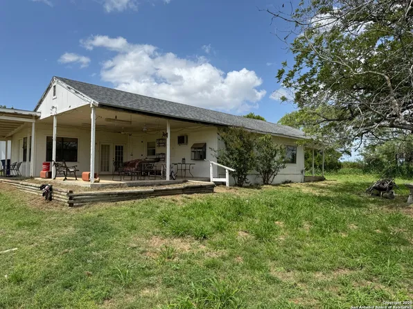 6955 loop 1604, Von Ormy, TX 78073
