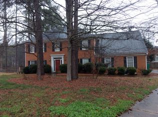 1800 Hedge Sparrow Ct NE, Roswell, GA 30075