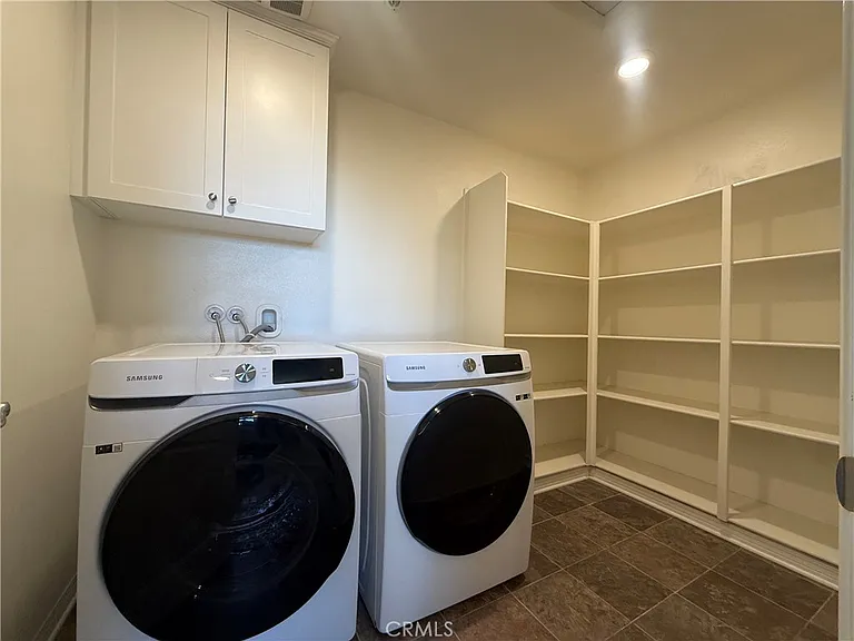 26055 Plumcot Dr — Photo 17