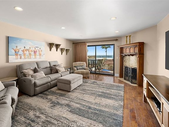 3rd image of 100 Pismo St #106
