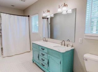 3920 Oxford Rd, Roxboro, NC 27574