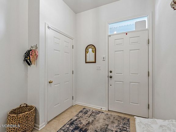 5th image of 197 Melanie Way #709