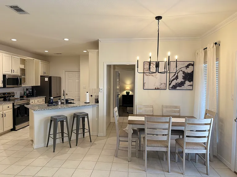 4610 Oak Club Dr #1 — Photo 6