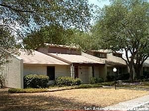 2nd image of 118 Sunnyland Dr