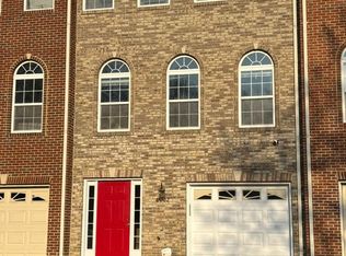 8002 Bullfinch Pl, White Plains, MD