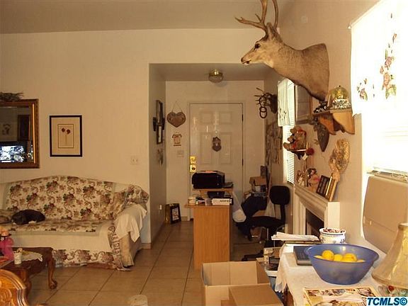 2nd image of 2331 W Clinton Ave