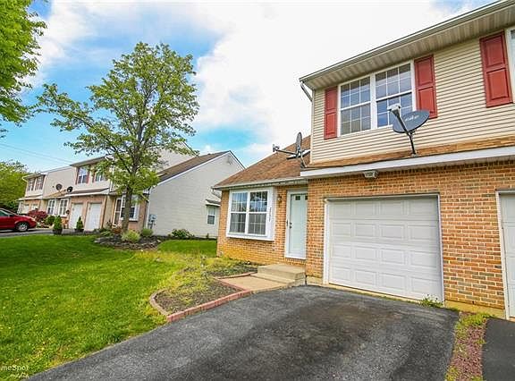 3rd image of 2757 Tamlynn Ln