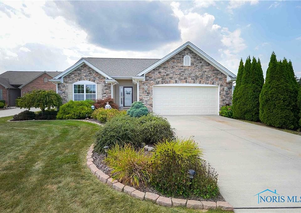 1st image of 26427 Stillwater Dr