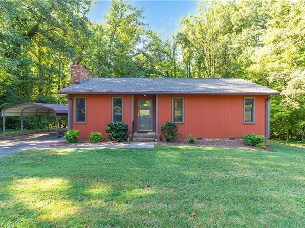 5720 Birchdale Dr, Winston Salem, NC 27106