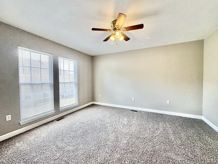 934 E Craighead Forest Rd #B — Photo 17