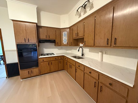 5th image of 111 19th St #1