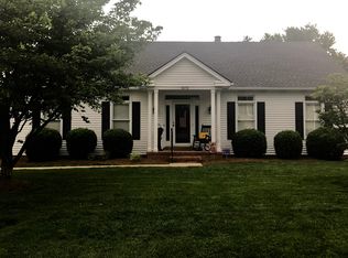 1572 Chenoweth Cir, Bowling Green, KY 42104