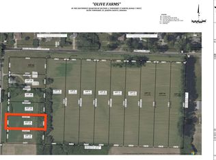 55584 County Line Rd, New Carlisle, IN 46552