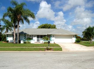 809 Vance Cir NE, Palm Bay, FL 32905